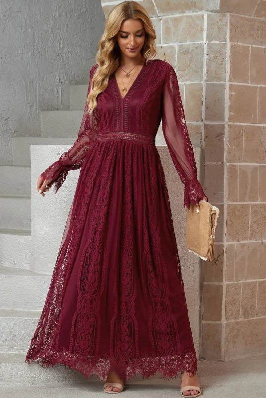 Scalloped Hem Flounce Sleeve Lace V-Neck Maxi Dress in White and Wine Classic Tulle Maxi Dress