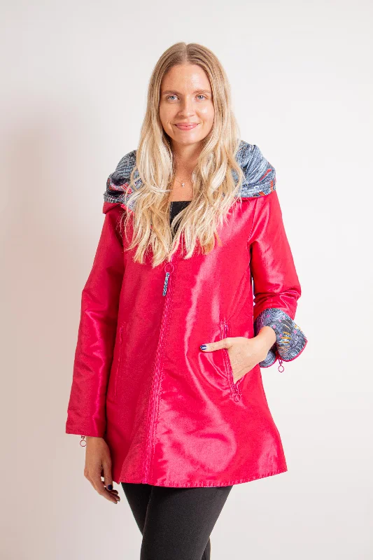 Pink PeekaBoo Rain Jacket Front Pockets Side Pockets Patch Pockets